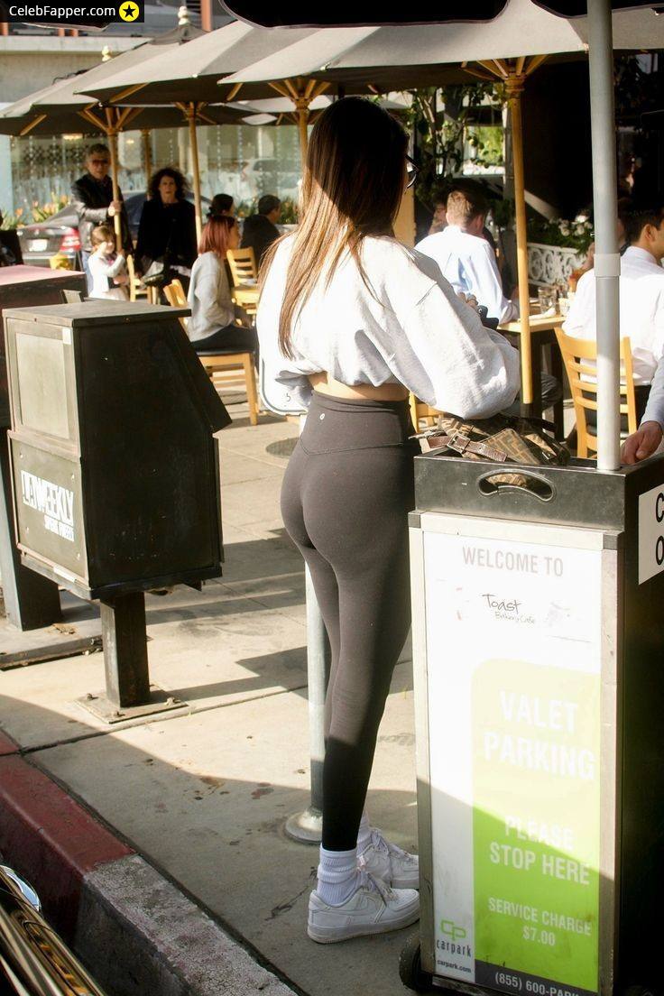 madison beer fap butt ass leggins